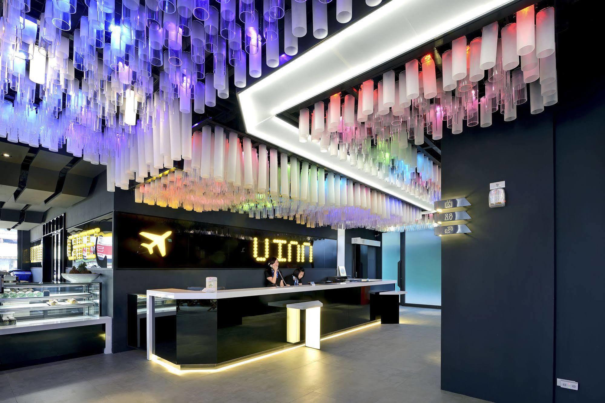 Uinn Business Hotel-Shihlin Tajpej Buitenkant foto